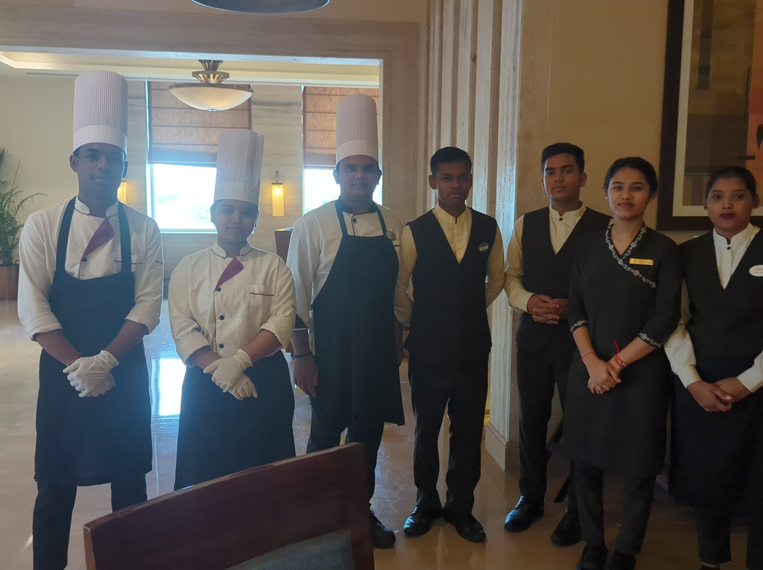 Hotel Singhania Sarovar Portico主图