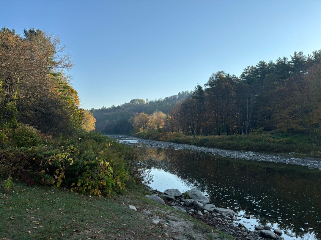 On The River Inn主图