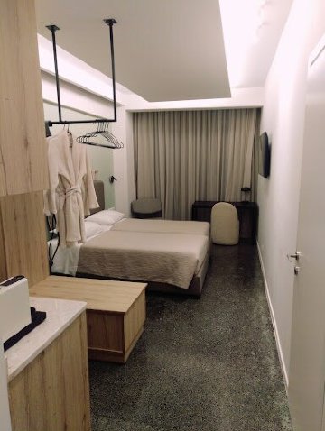 地中海酒店-客卧