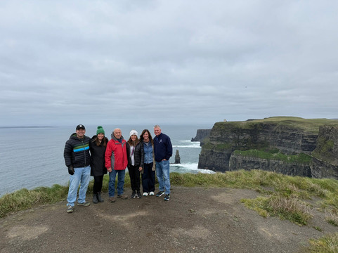 Ollie's Tours-恩尼斯必去景点