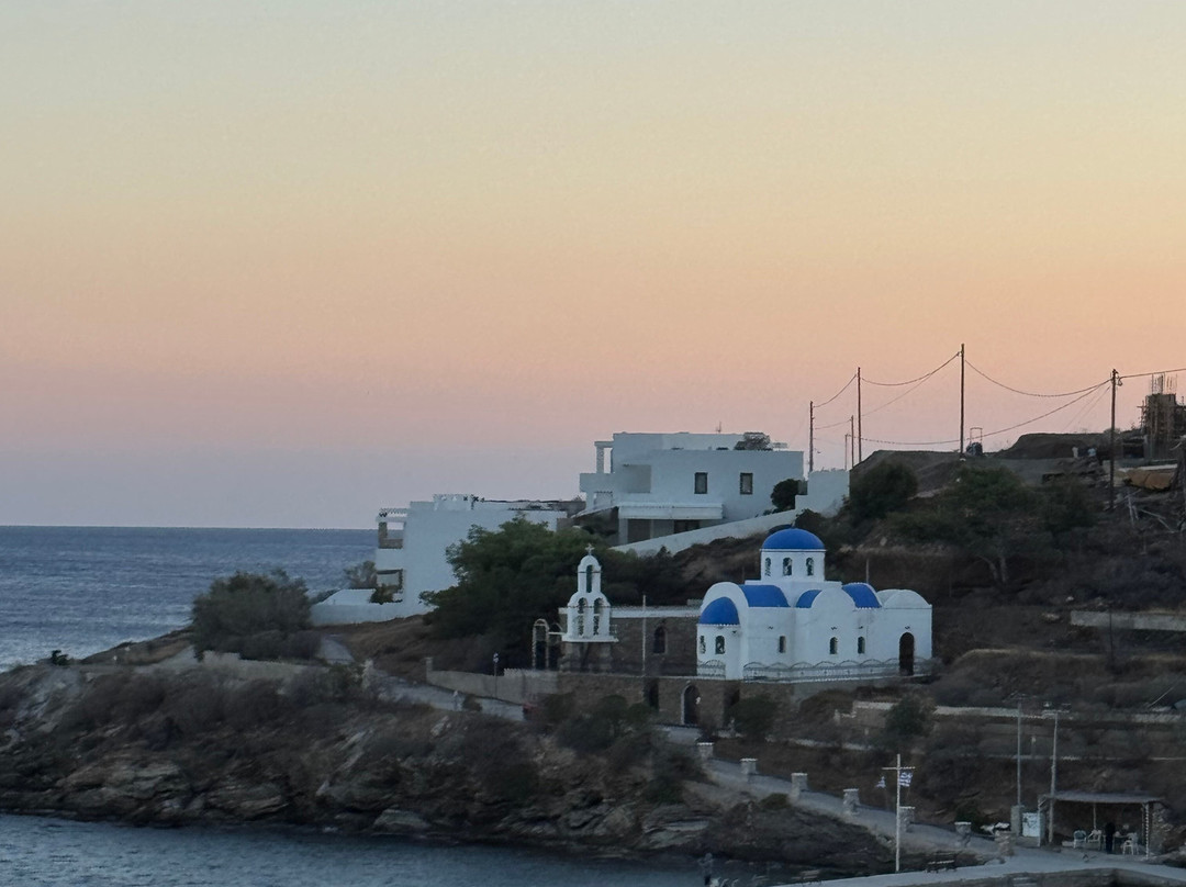 Alexandra Hotel主图