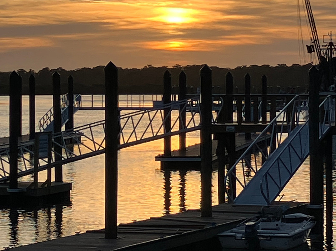 Darien Waterfront Inn - Bed & Breakfast主图