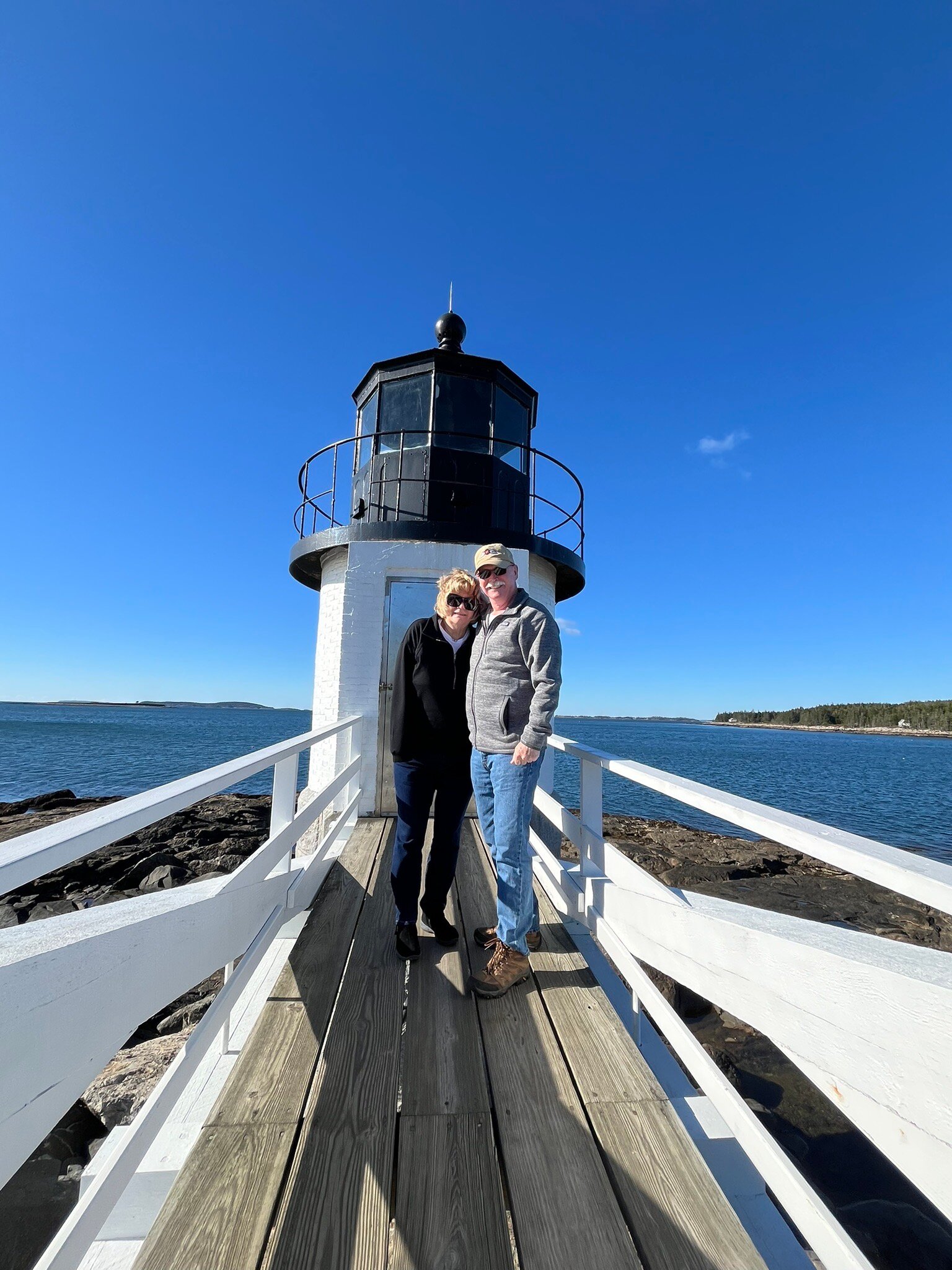 Elms Of Camden-官方