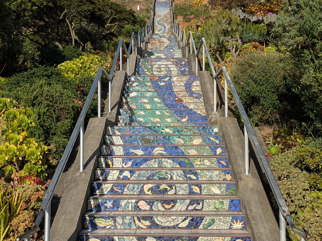 马赛克艺术阶梯-旧金山必去景点