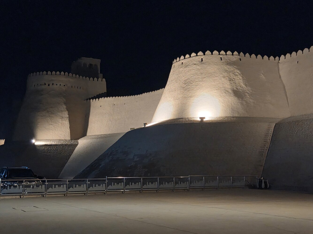 Outer City Wall-希瓦必去景点