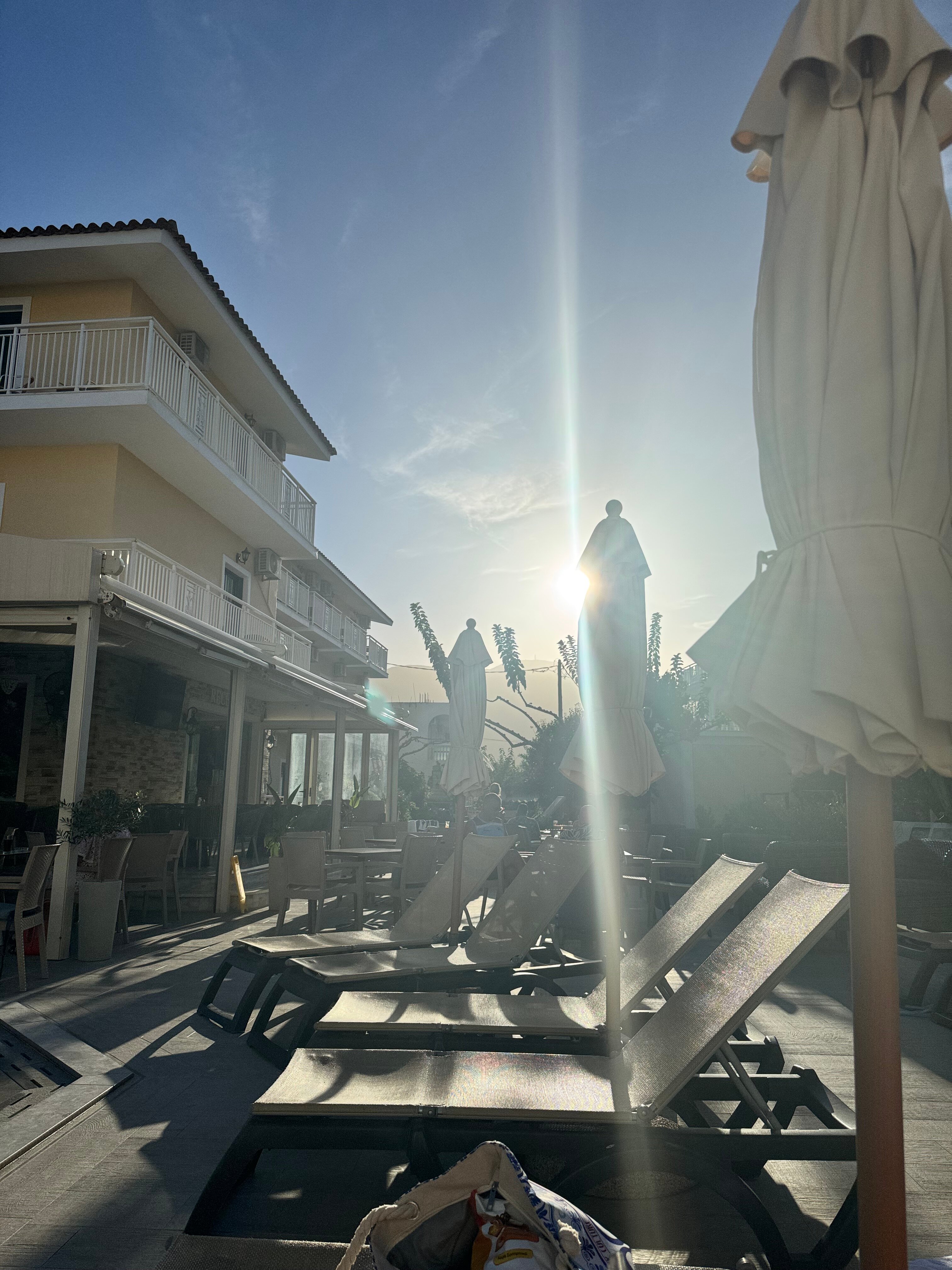 Danny's Hotel-泳池