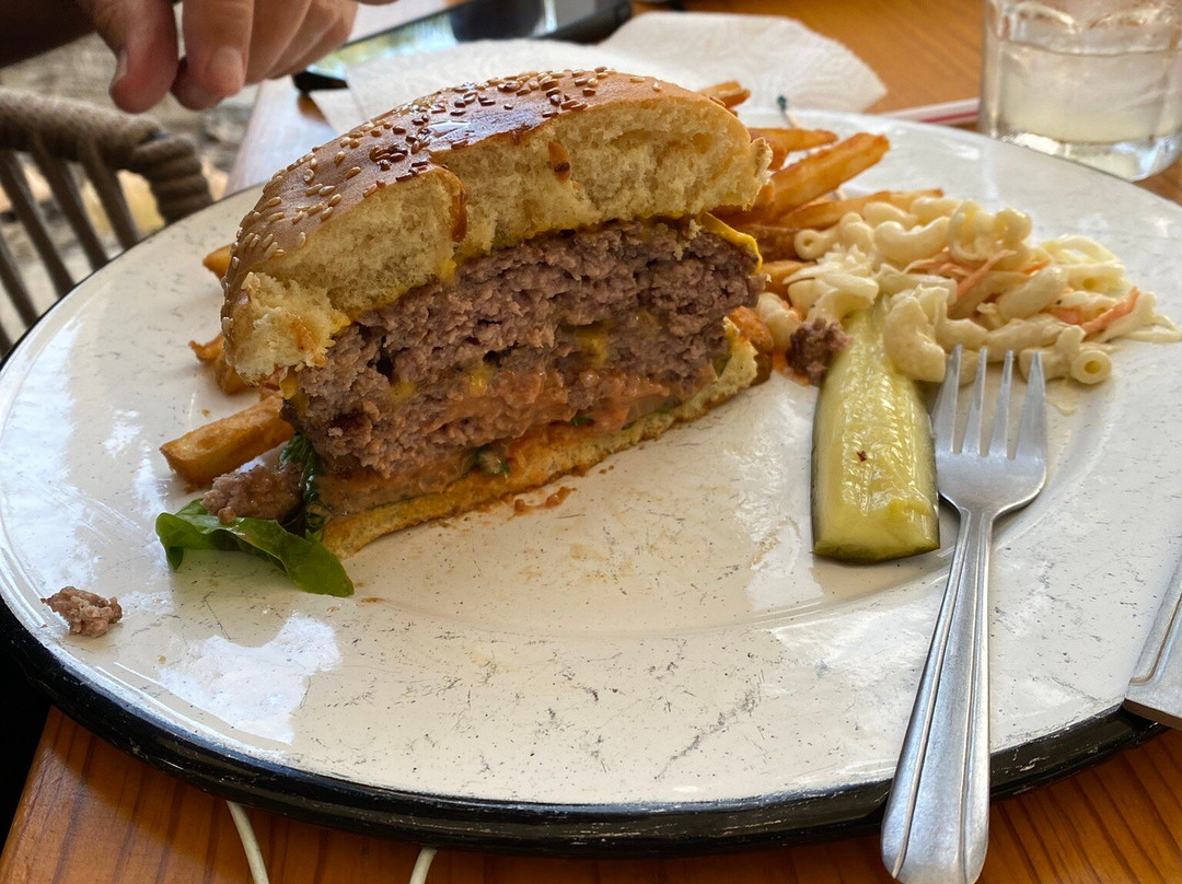 Latitude 22+ Ocean View Roadhouse Bar-卡波圣卢卡斯必去景点