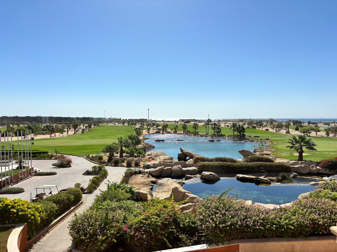 The Cascades at Soma Bay-红海和西奈半岛必去景点
