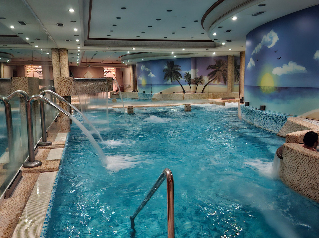 La Cascata Spa-莱尼亚诺必去景点