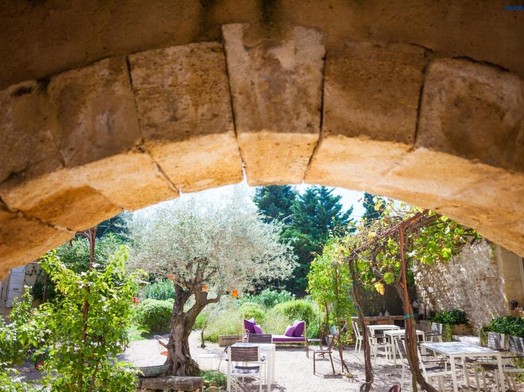 Saint-Genies-de-Comolas酒店住宿-Apres La Sieste