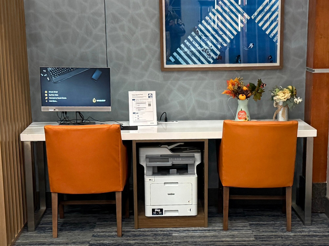 约翰斯敦智选假日酒店主图