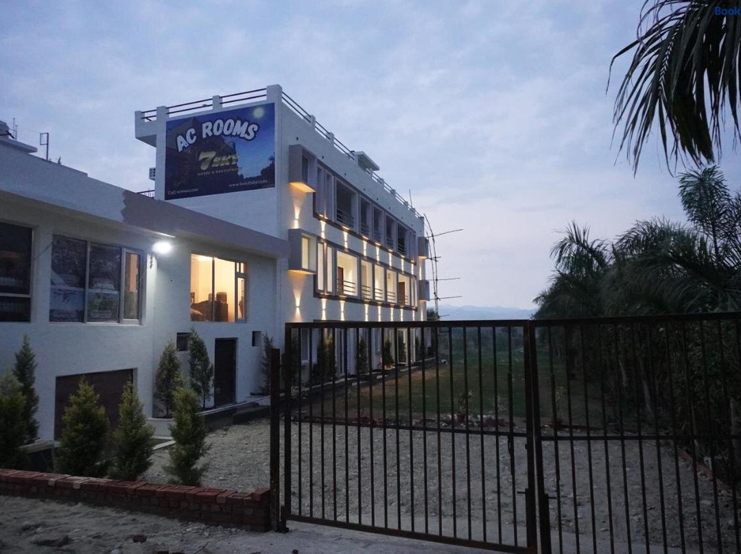 7sky Hotel And Restaurant