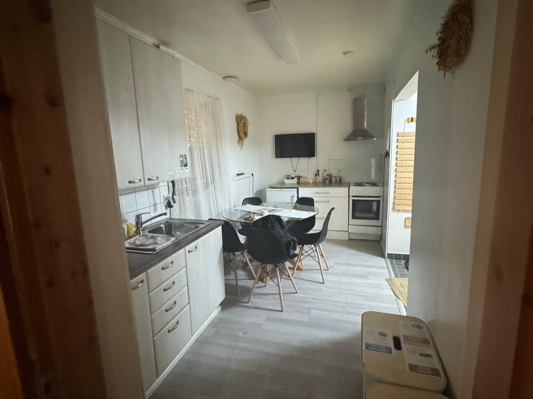 Lauri Historical 19th Century Manor主图