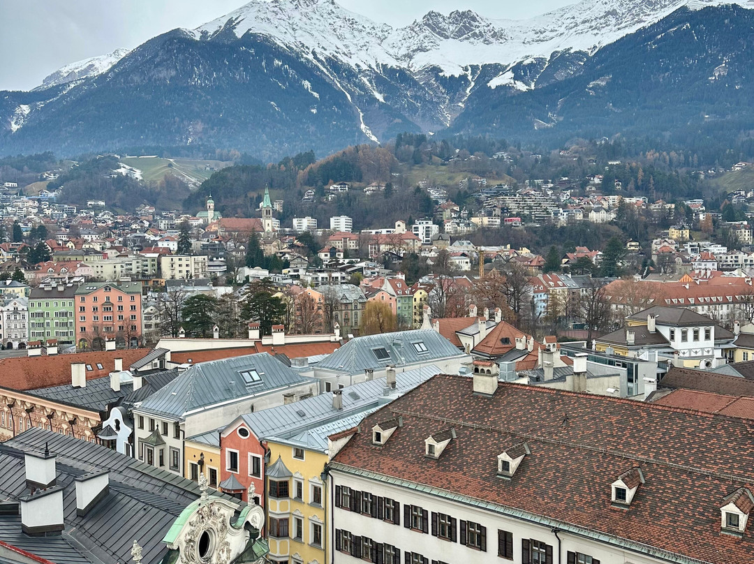 Town Tower (Stadtturm)-茵斯布鲁克必去景点