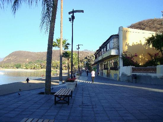 Lake Chapala Inn主图