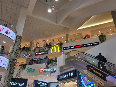 Dizengoff Center Mall-特拉维夫必去景点