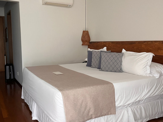 亚马逊别墅酒店主图