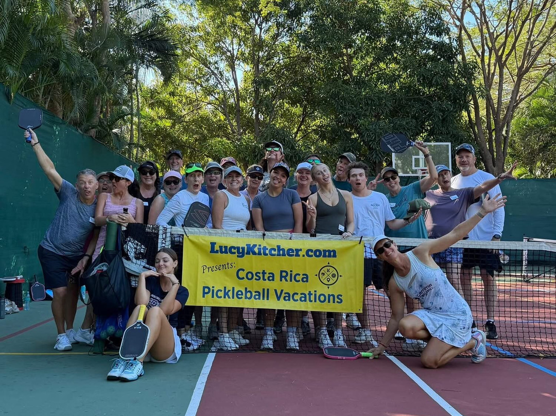 Lucy Kitcher Pickleball-格雷斯湾必去景点