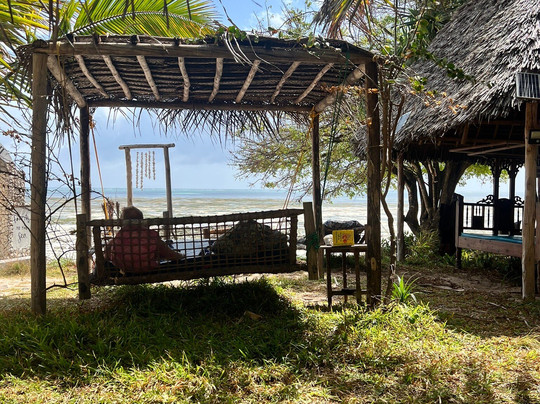 穆布芋泥沙滩酒店主图