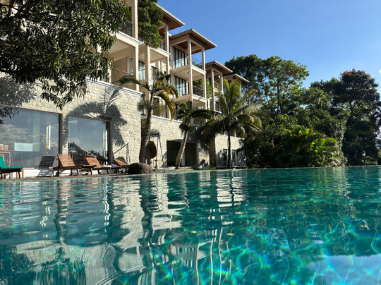 兰多雷豪华度假村主图