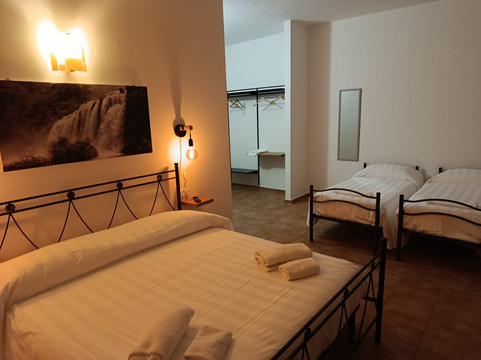 Sellano酒店住宿-Hotel Panorama