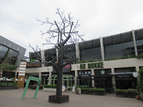 Menlyn Maine Central Square-比勒陀利亚必去景点