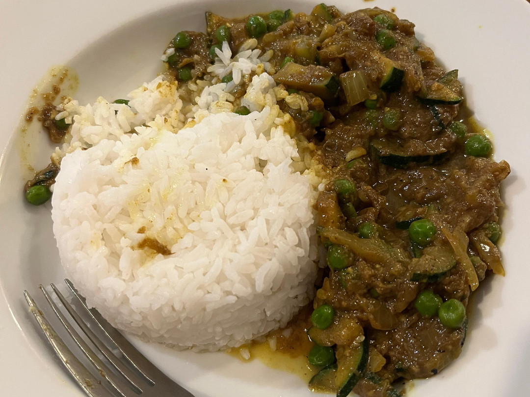 卡拉米雅村酒店主图