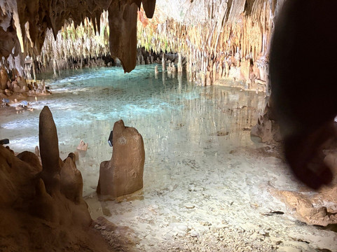 Cayman Crystal Caves-大开曼岛必去景点