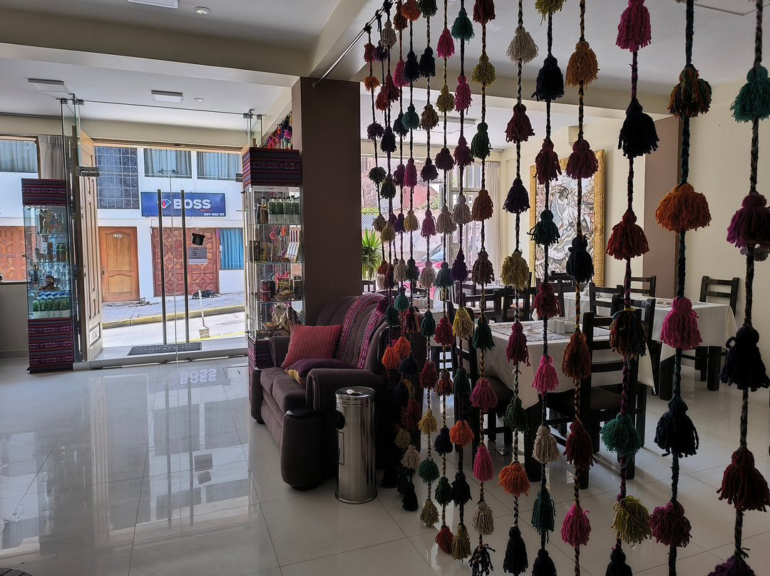 拉斯奎纳斯酒店主图