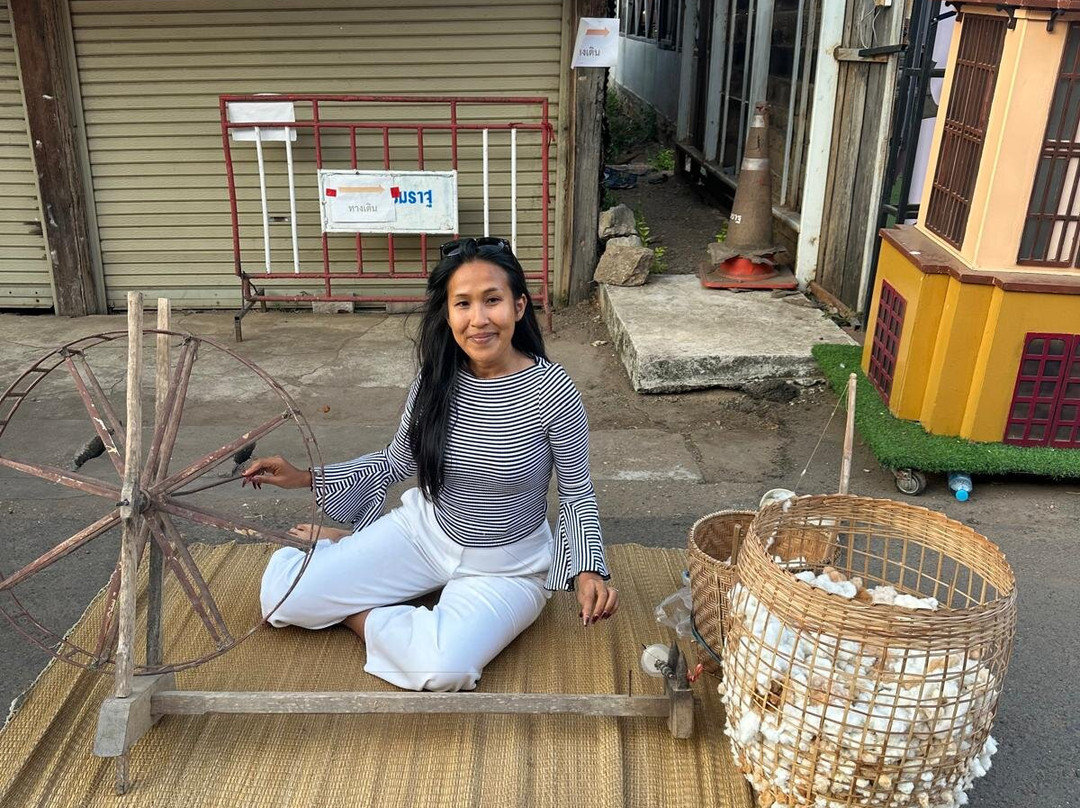 Khemarat Walking Street-琴叻必去景点