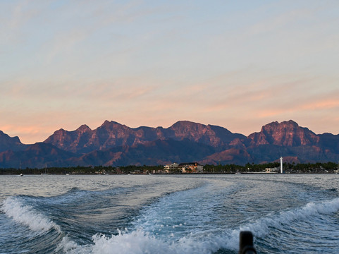 El Tiburon Casitas主图