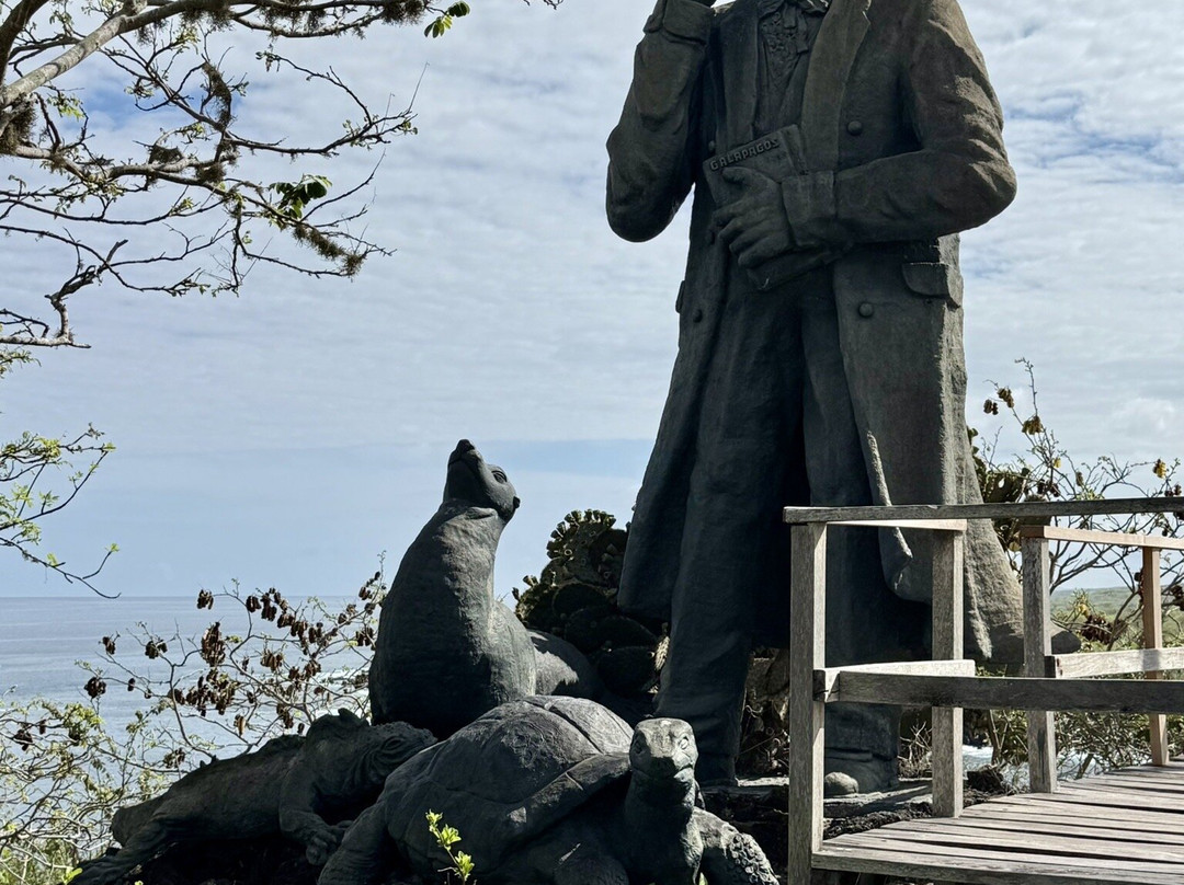 Cerro Tijeretas-Puerto Baquerizo Moreno必去景点