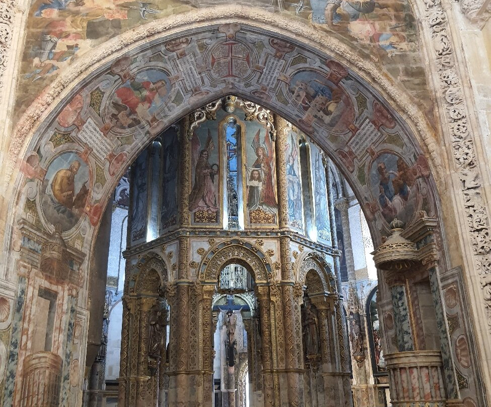 Charola-Tomar必去景点