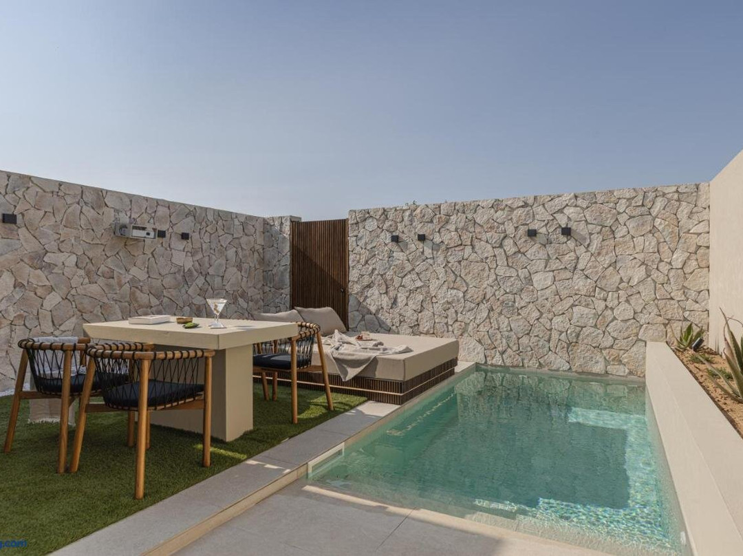 PATHOS Private Villas - Adults Only