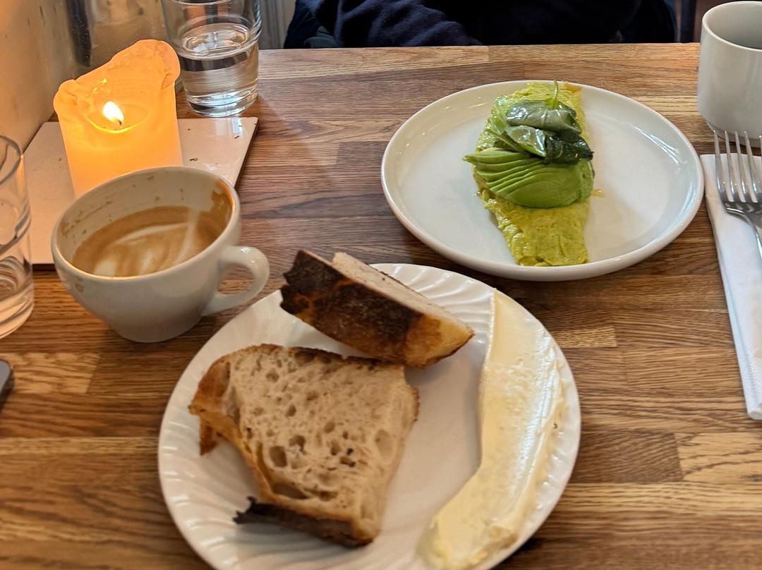 Babbo Collective Øvrefoss