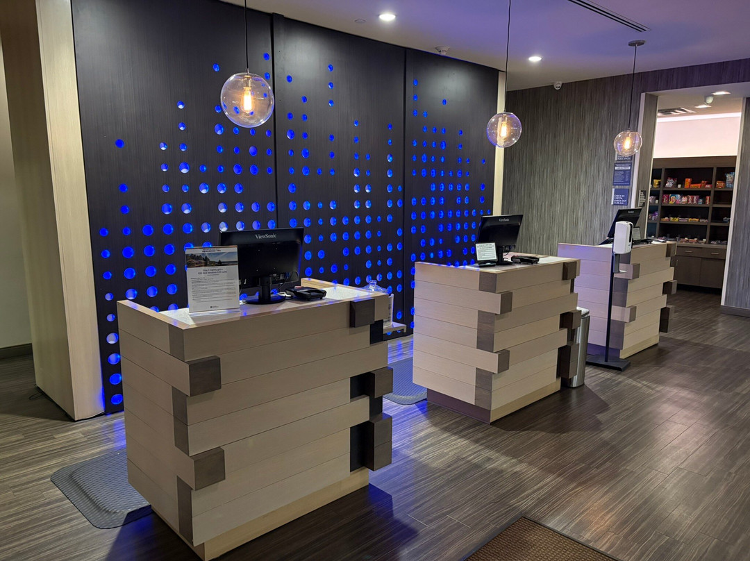 杰克逊东北贝斯特韦斯特优质行政公寓酒店主图