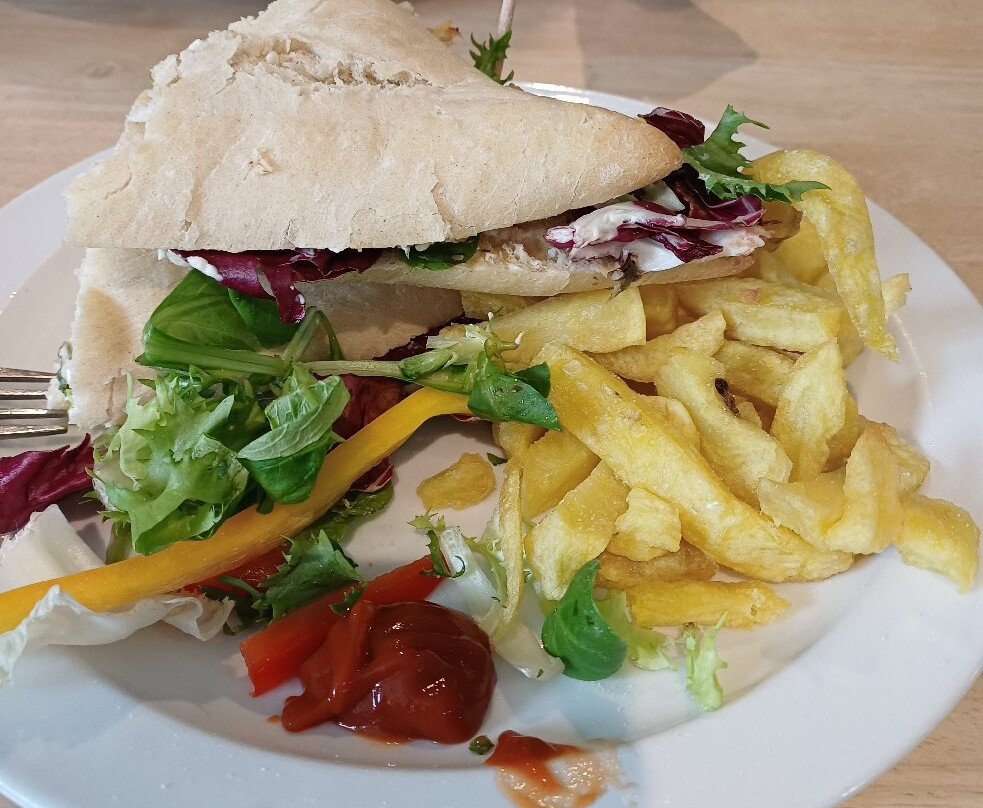 拉尼纳酒店主图