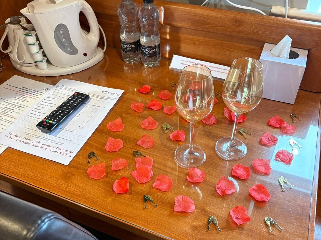 布赖尔斯大厅酒店主图