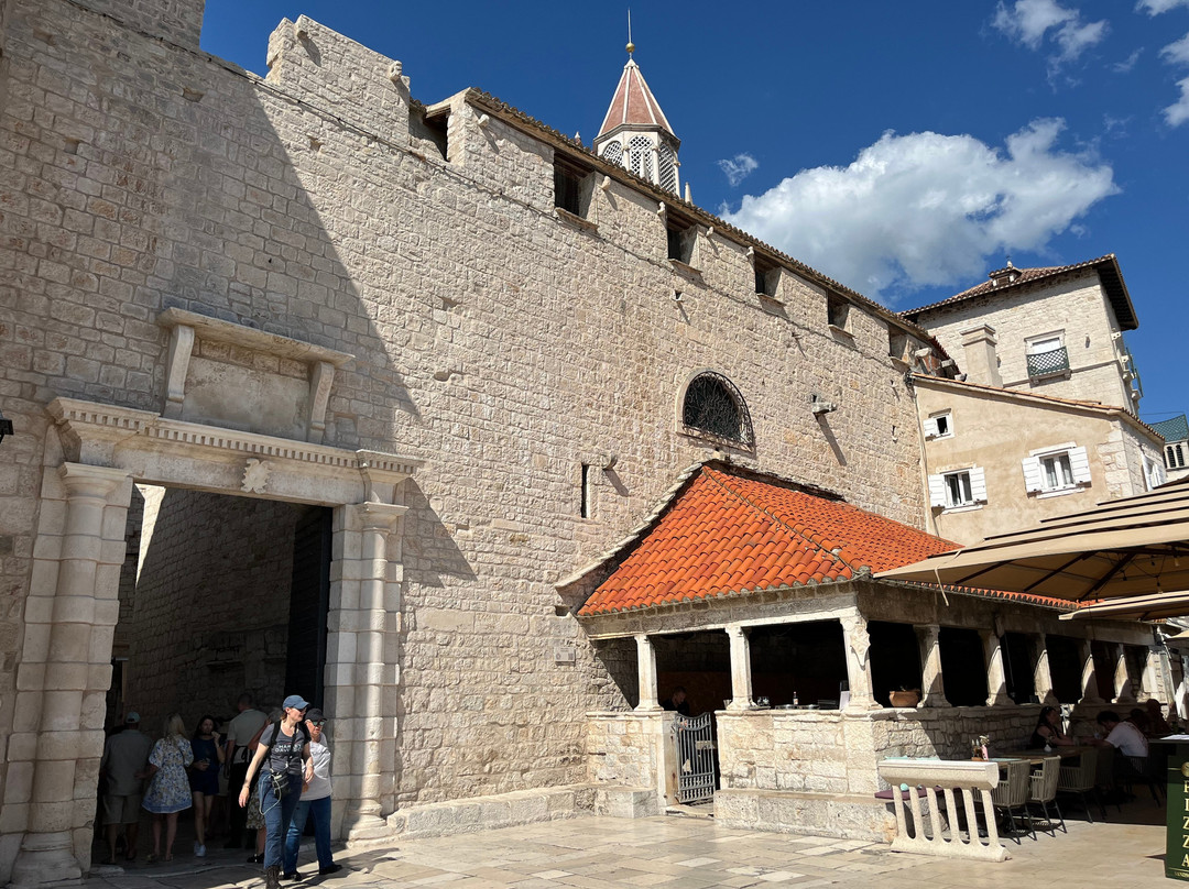 Južna gradska vrata (South Gate)