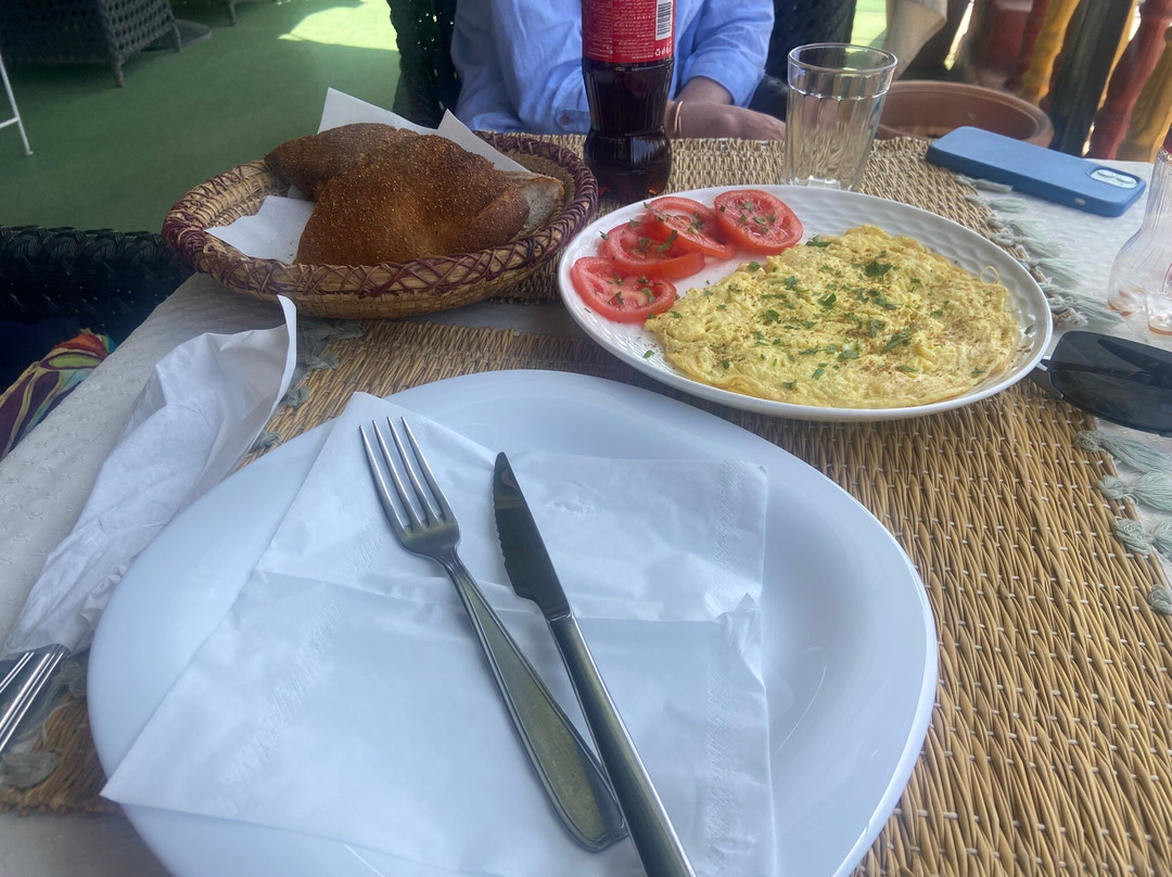 Café Restaurant Douni