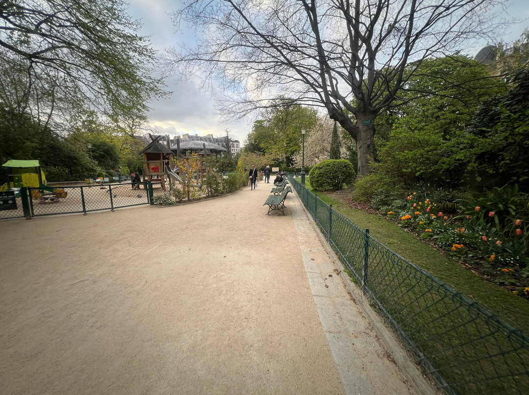 Square du Temple - Elie-Wiesel-巴黎必去景点