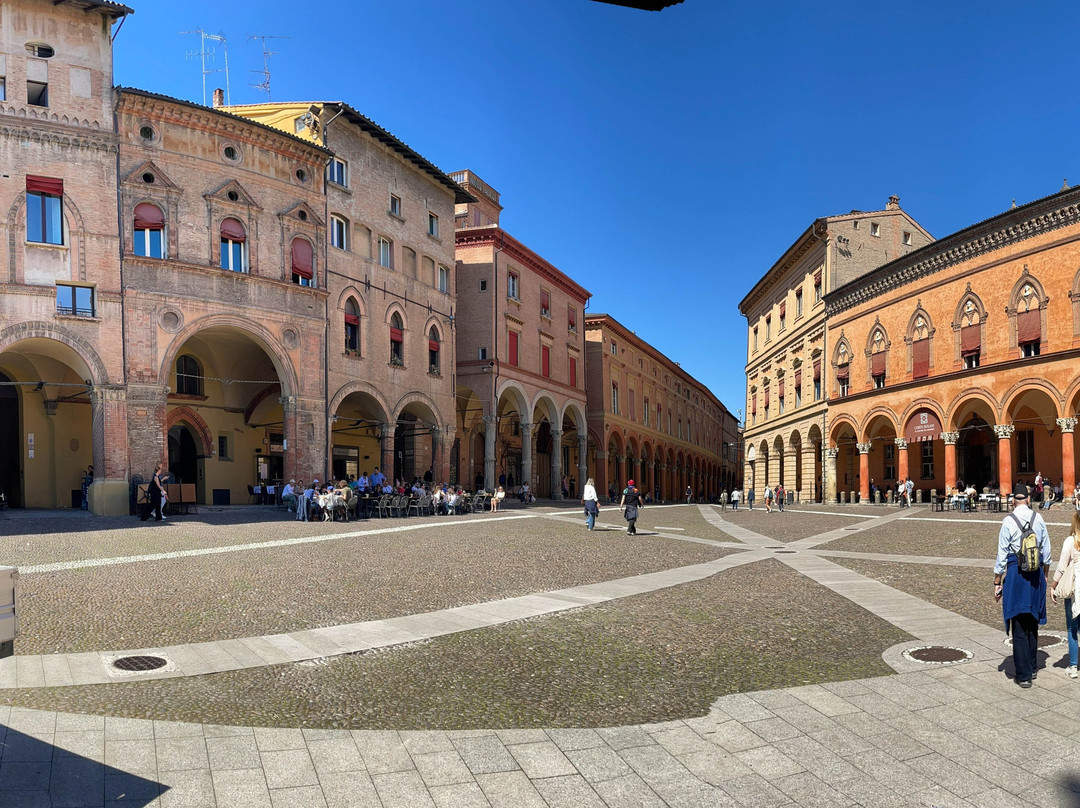 Piazza Santo Stefano-博洛尼亚必去景点