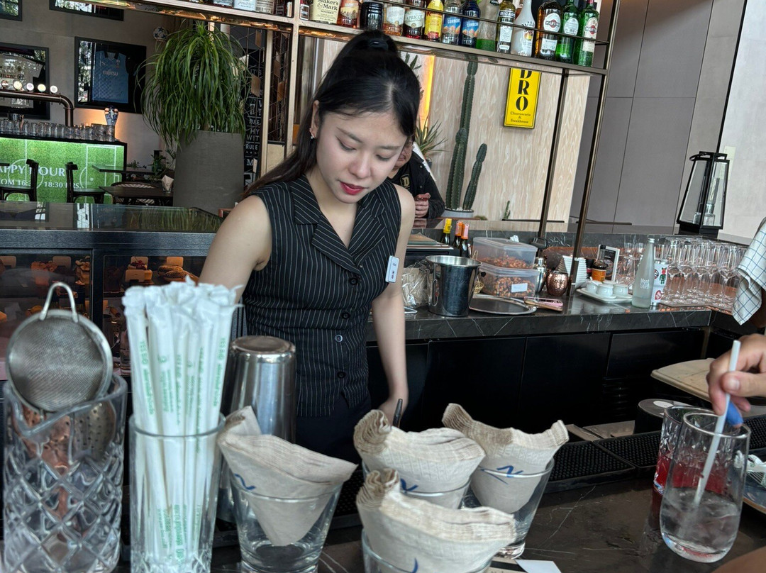 诺富特曼谷兰实未来公园酒店主图
