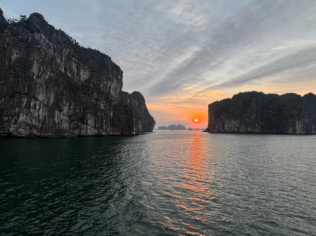 Go Asia Travel-Long Bien必去景点