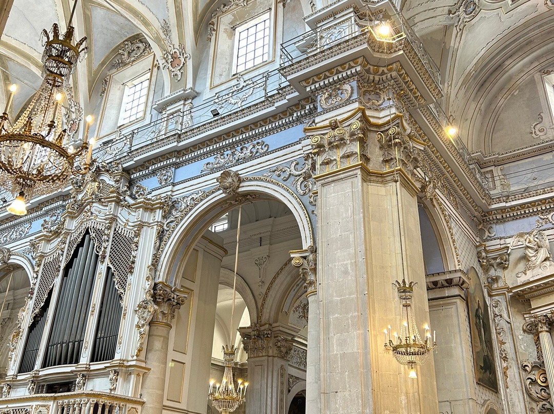 Chiesa di San Giorgio-莫迪卡必去景点