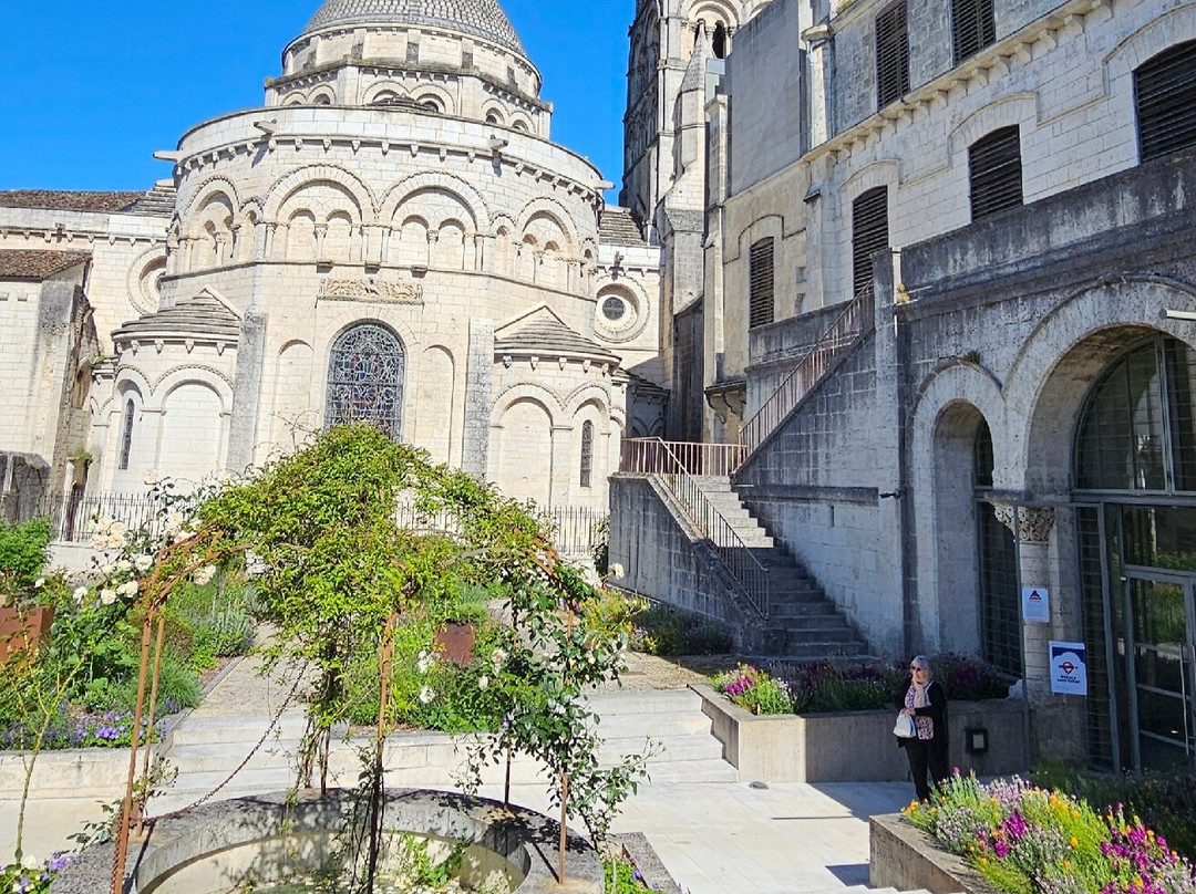 Hotel de Ville d’Angouleme / le Chateau Comtal-安古兰必去景点
