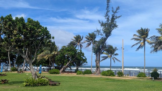 辛纳蒙贝鲁瓦勒海湾酒店-旅行者