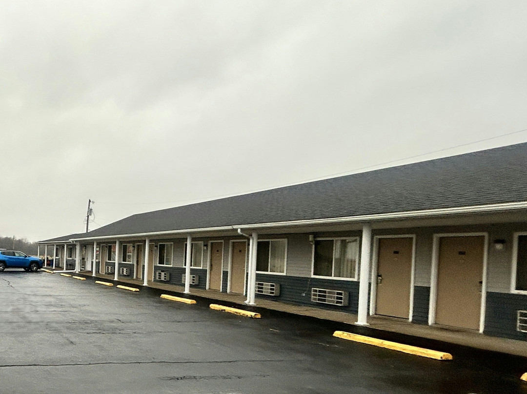 Hotel O Greensville I 70的Budget Inn