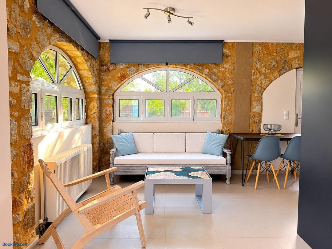 Kamares Suites