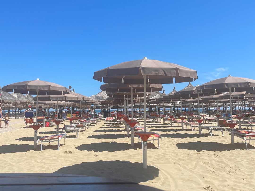 Stabilimento balneare Orsa Maggiore-佩斯卡拉必去景点